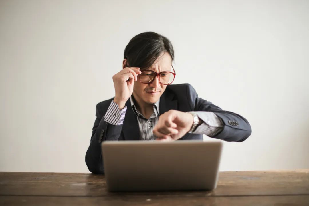 重庆哪些医院有心理科门诊？焦虑症患者的过度担忧是否存在认知偏差？